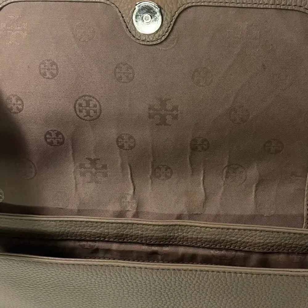 Tory Burch Thea Messenger Cross Body Bag French Gray Pebbled Leather w/Tassels